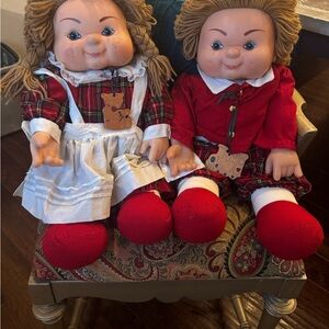 1993 Vintage Christmas Dolls Set